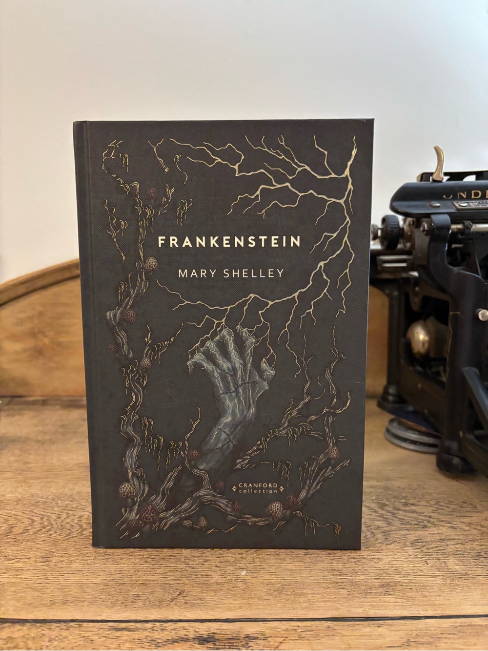 FRANKENSTEIN by Mary Shelly Cranford Collection Horror Classic New